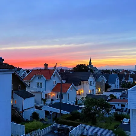 Asanzo Historic Attic-traditional Norwegian & Warm Indian Hospitality Privatunterkunft Stavanger
